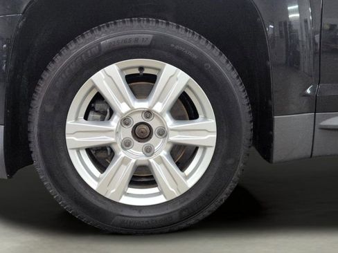 Used 2015 GMC Terrain SLE w/ Convenience Package FWD image 24