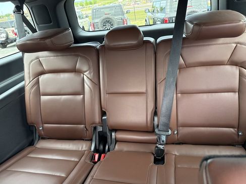 Used 2025 Lincoln Navigator L Reserve AWD/4WD image 23