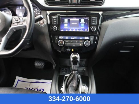 Used 2022 Nissan Rogue Sport SL image 21