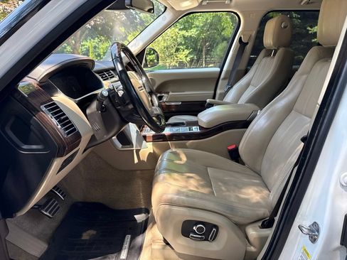 Used 2016 Land Rover Range Rover Supercharged AWD/4WD image 9