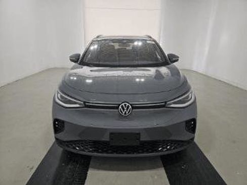 Used 2023 Volkswagen ID.4 Pro S image 8
