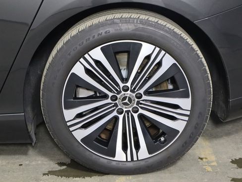 Used 2023 Mercedes-Benz EQS 450+ 4MATIC Sedan image 42