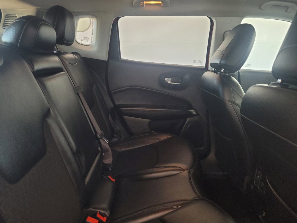Used 2021 Jeep Compass Latitude FWD image 19