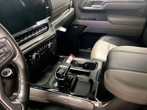 Used 2024 Chevrolet Silverado 1500 ZR2 w/ Technology Package AWD/4WD image 20