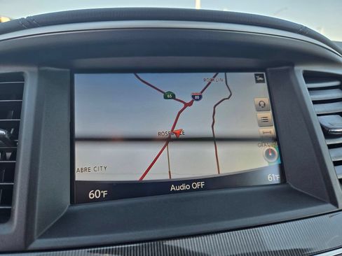 Used 2020 INFINITI QX60 Luxe w/ Essential Package FWD image 11