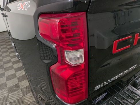 Certified 2024 Chevrolet Silverado 1500 LT image 10