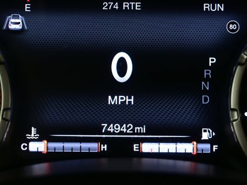 Used 2021 Jeep Renegade Latitude AWD/4WD image 23