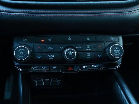 Certified 2023 Dodge Durango GT image 18