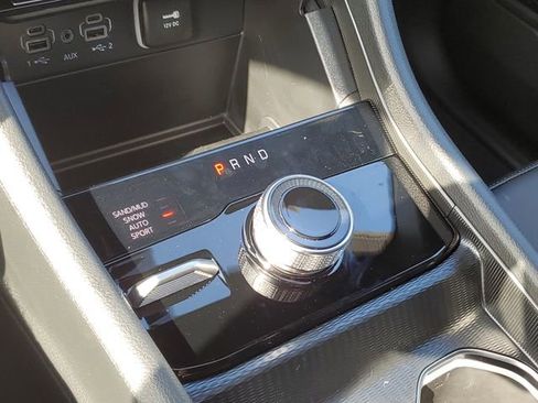 New 2025 Jeep Grand Cherokee Limited w/ Black Appearance Package image 12