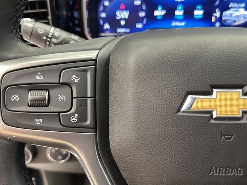 Used 2024 Chevrolet Silverado 1500 LT AWD/4WD image 20