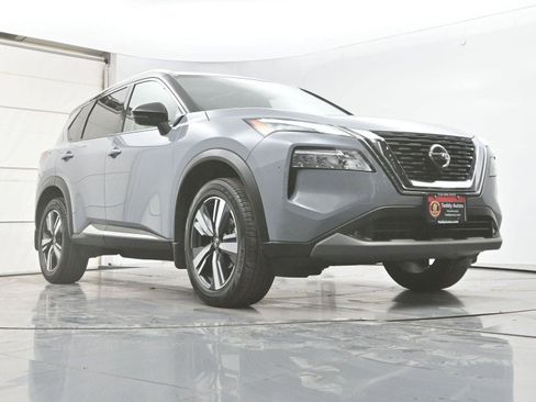 Used 2021 Nissan Rogue SL AWD/4WD image 31
