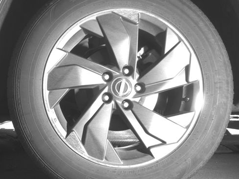 Used 2025 Nissan Rogue SV image 14