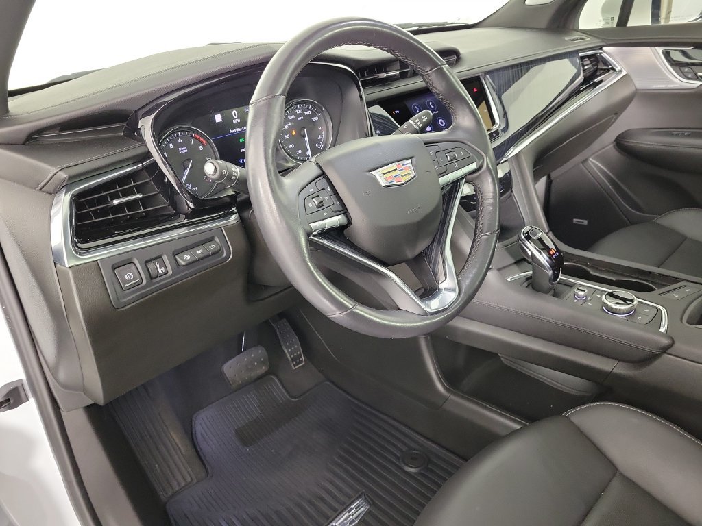Certified 2023 Cadillac XT6 Premium Luxury w/ Technology Package FWD image 20