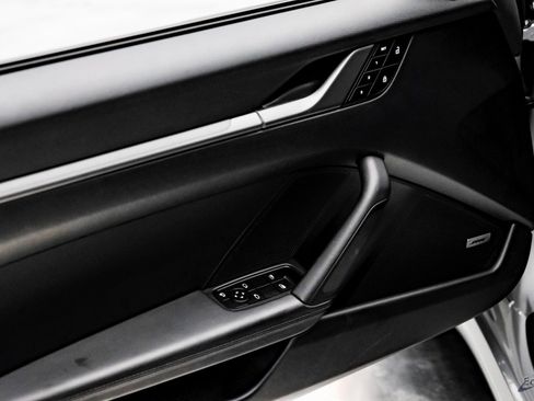 Used 2024 Porsche 911 Carrera S w/ Premium Package image 70