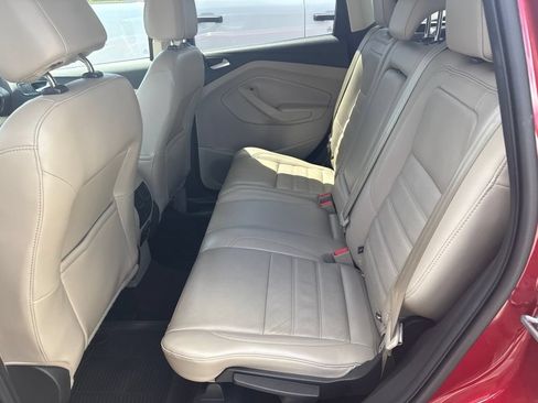 Used 2017 Ford Escape Titanium FWD image 9