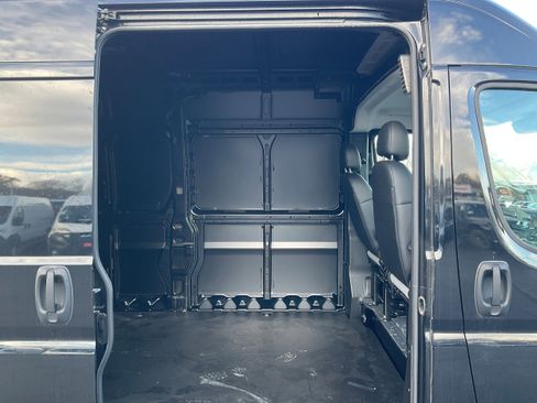 New 2026 RAM ProMaster 2500 w/ Cold Weather Group image 9