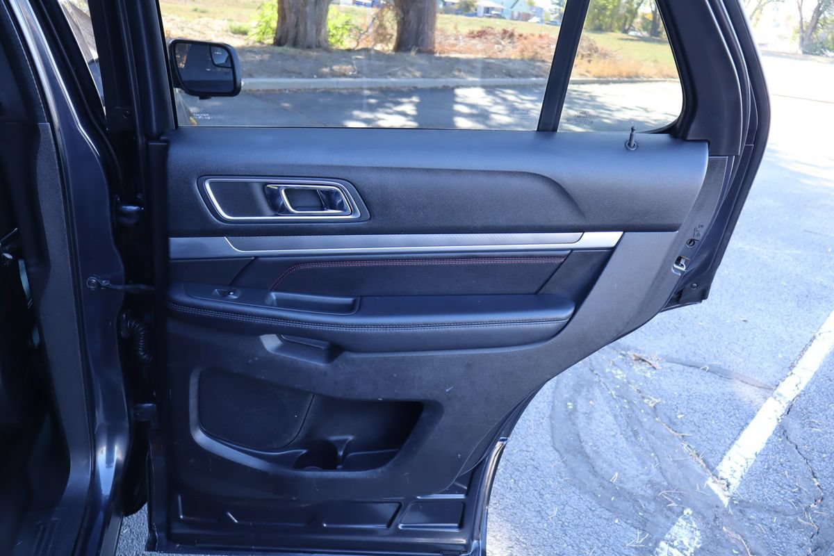 Used 2017 Ford Explorer Sport AWD/4WD image 27