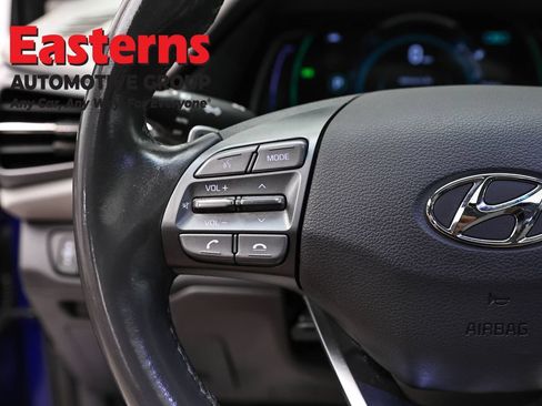 Used 2020 Hyundai Ioniq Limited FWD image 14