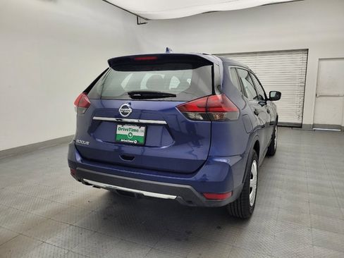 Used 2019 Nissan Rogue S FWD image 7
