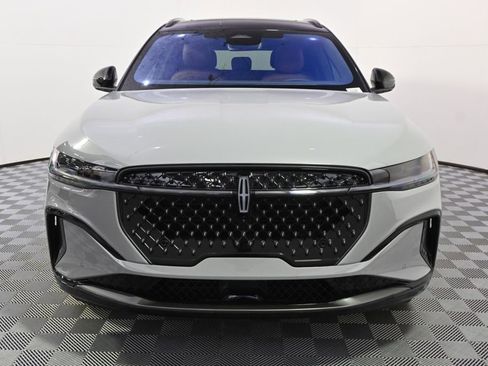 New 2026 Lincoln Nautilus Reserve AWD/4WD image 10