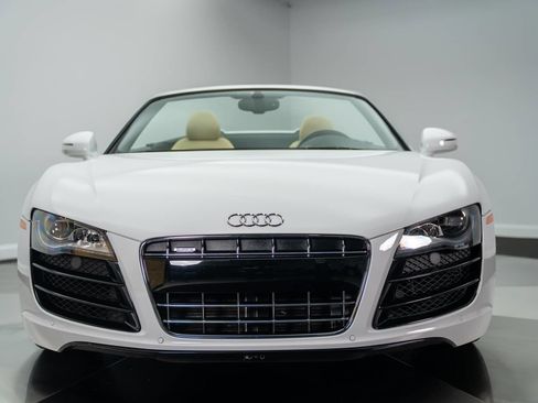 Used 2011 Audi R8 V10 AWD/4WD image 6
