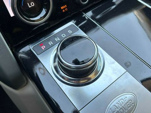 Used 2019 Land Rover Range Rover Long Wheelbase Supercharged image 28