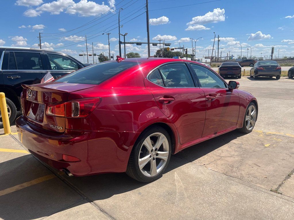 Used 2011 Lexus IS 250 w/ Premium Pkg Value Edition RWD image 6