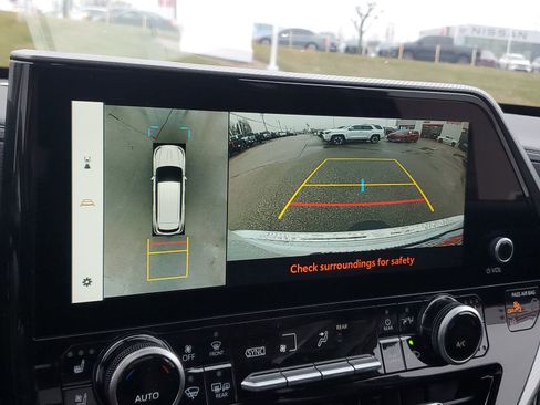 New 2026 Toyota Highlander Platinum image 27