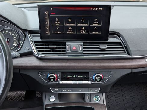 Used 2021 Audi Q5 Premium w/ Convenience Package image 26