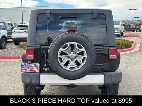 Used 2015 Jeep Wrangler Unlimited Sahara w/ Connectivity Group image 4