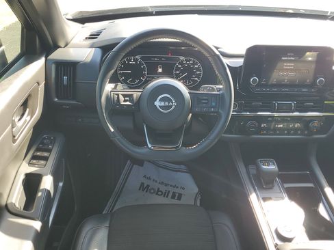Used 2023 Nissan Pathfinder Rock Creek image 17