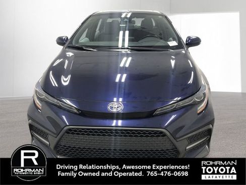 Used 2022 Toyota Corolla SE w/ SE Premium Package image 10