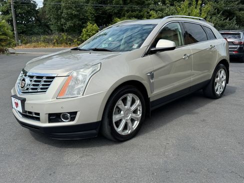 Used 2016 Cadillac SRX Performance w/ Driver Awareness Package FWD image 3