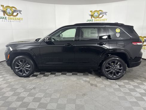 New 2026 Jeep Grand Cherokee Limited Reserve image 5