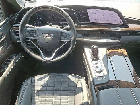 Certified 2024 Cadillac Escalade ESV Sport Platinum AWD/4WD image 14