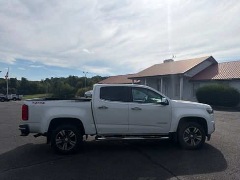 Used 2015 Chevrolet Colorado LT w/ Luxury Package AWD/4WD image 11