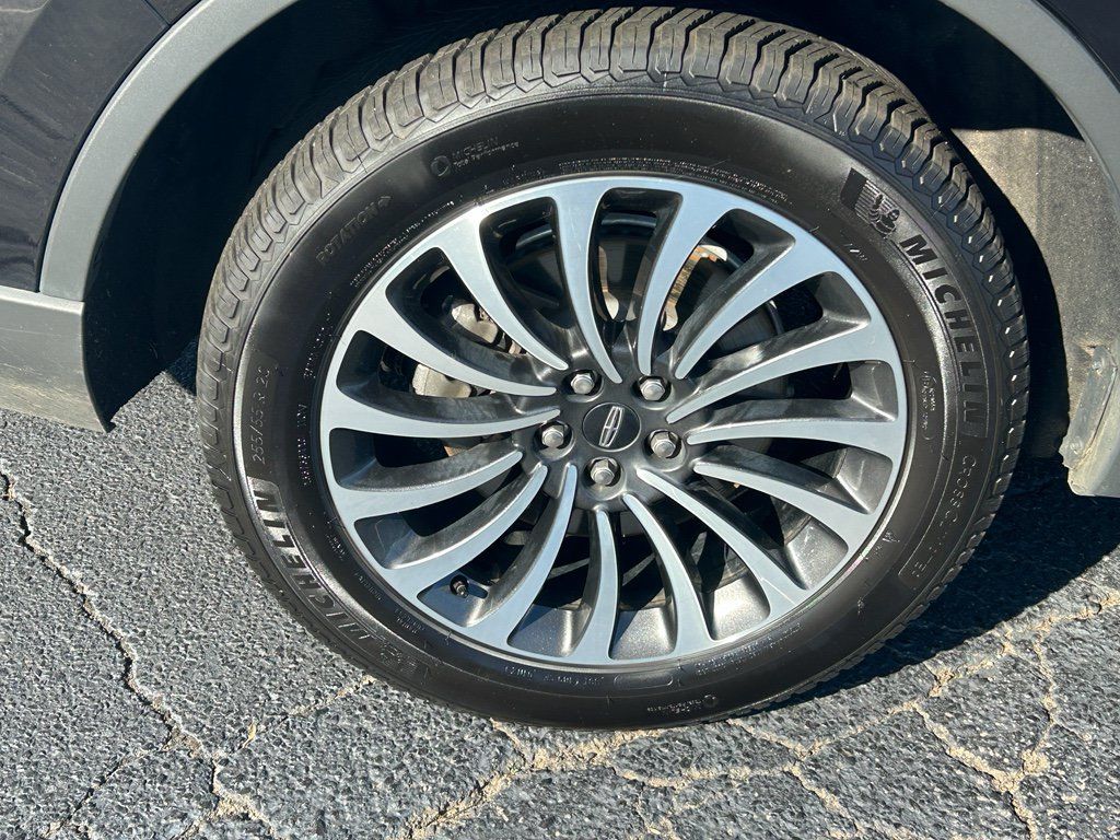 Used 2023 Lincoln Aviator Reserve w/ Elements Package Plus RWD image 36