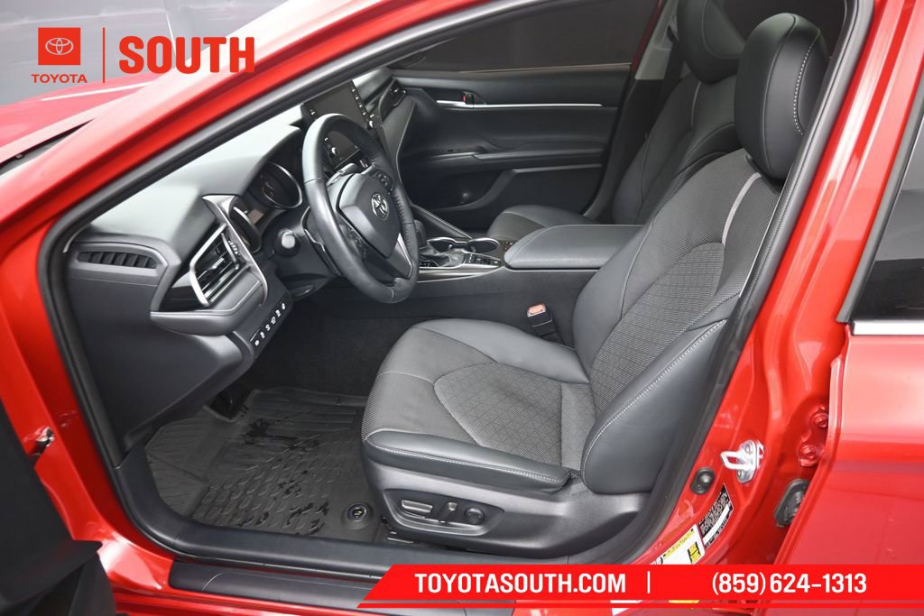 Used 2024 Toyota Camry XSE w/ Navigation Package AWD/4WD image 9