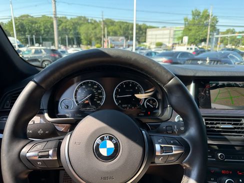 Used 2015 BMW 528i xDrive Sedan AWD/4WD image 10