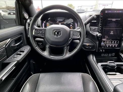 Used 2025 RAM 3500 Limited image 8