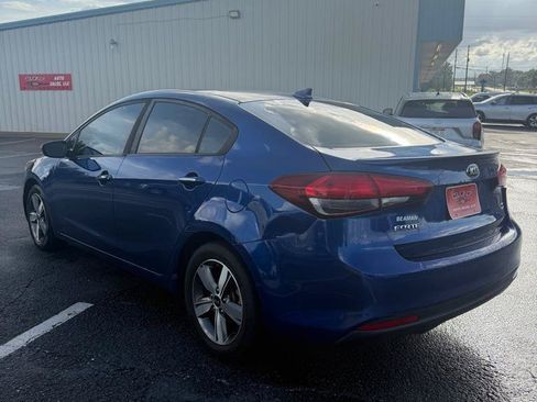 Used 2018 Kia Forte S w/ S Technology Plus Package FWD image 4