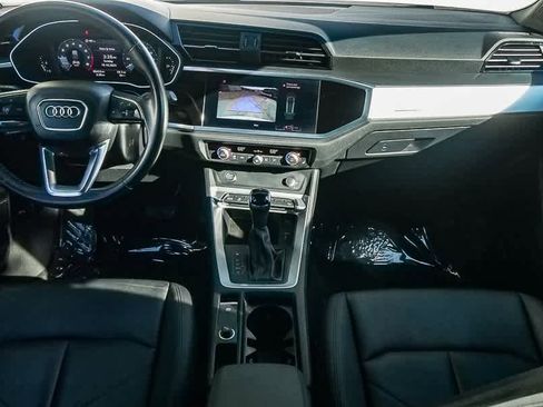 Used 2020 Audi Q3 2.0T Premium w/ Convenience Package image 11