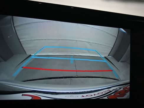 Used 2023 Toyota Corolla LE image 18