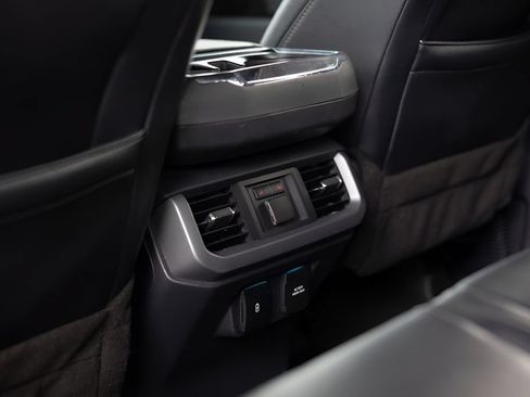 Used 2022 Ford F150 Lariat w/ Equipment Group 502A High AWD/4WD image 55