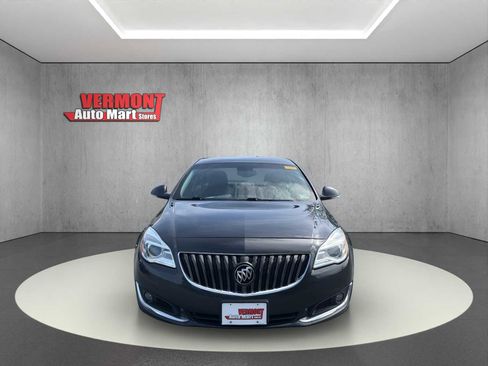 Used 2016 Buick Regal AWD image 2
