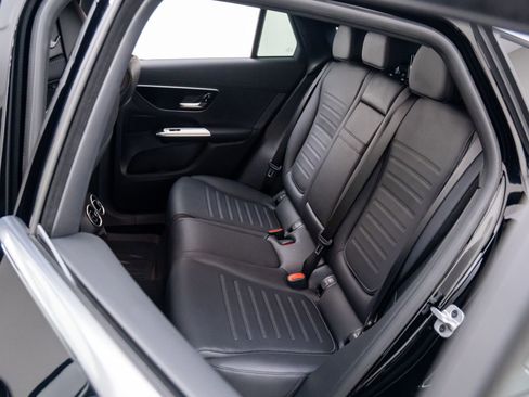 New 2026 Mercedes-Benz GLC 300 4MATIC image 19