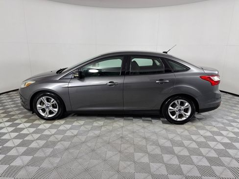 Used 2014 Ford Focus SE FWD image 7