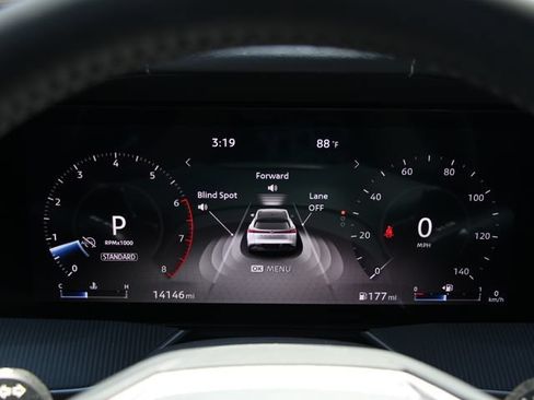 Used 2025 Nissan Murano SV AWD/4WD image 18