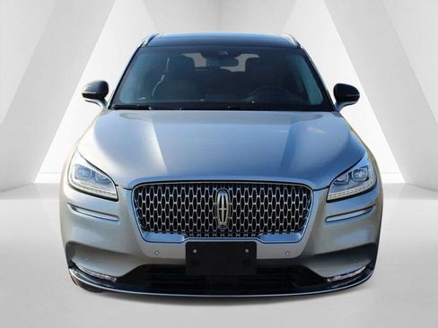 Used 2021 Lincoln Corsair Reserve w/ Equipment Group 201A image 2