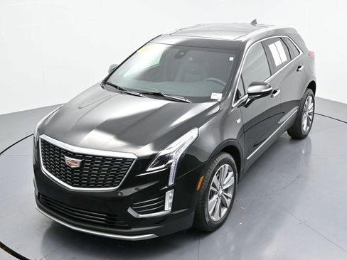 Certified 2025 Cadillac XT5 Premium Luxury image 41